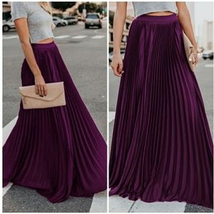 NWT Vintage Style Long Pleated Skirt Unbranded Size Large